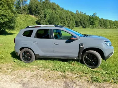 Gebraucht Dacia Duster Extreme 101 PS (74 kW) 2022 Grau SUV
