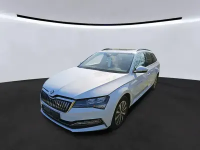 Gebraucht Skoda Superb Ambition 218 PS (160 kW) 2023 Weiß Kombi