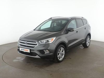 Grau Gebraucht 2016 Ford Kuga Titanium SUV | 12.640 € (Fairer Preis)
