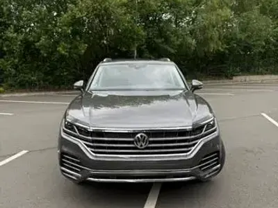 Gebraucht VW Touareg 286 PS (210 kW) 2018 Grau SUV