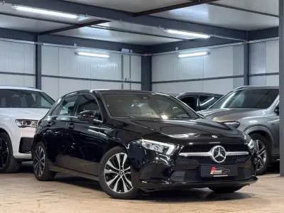 Gebraucht Mercedes A250 160 PS (117 kW) 2022 Schwarz Limousine