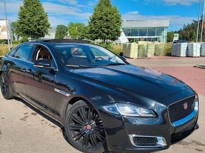 Schwarz Gebraucht 2014 Jaguar XJL Limousine | 18.500 €