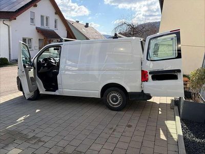 Gebraucht VW Transporter 102 PS (75 kW) 2016 Weiß Van
