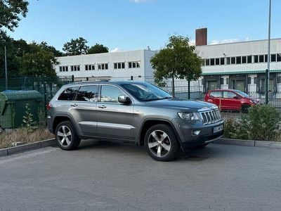 Gebraucht Jeep Grand Cherokee 174 PS (127 kW) 2013 Grau SUV