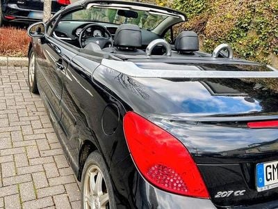 Gebraucht Peugeot 207 CC Sport 120 PS (88 kW) 2008 Schwarz Cabrio