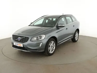 Używany Volvo XC60 Momentum 150 KM (110 kW) 2016 Szary SUV
