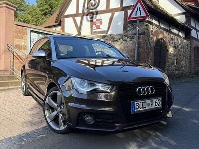 Gebraucht Audi A1 185 PS (136 kW) 2012 Braun Limousine