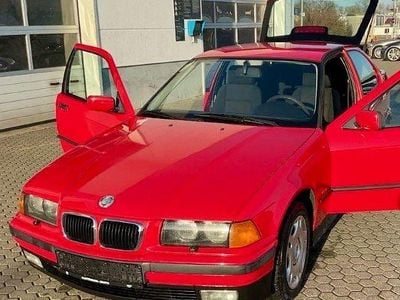 Gebraucht BMW 316 102 PS (75 kW) 1997 Rot Limousine