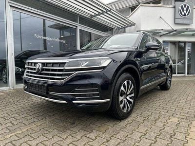 Gebraucht VW Touareg 286 PS (210 kW) 2021 Moonlight blue perleffekt SUV