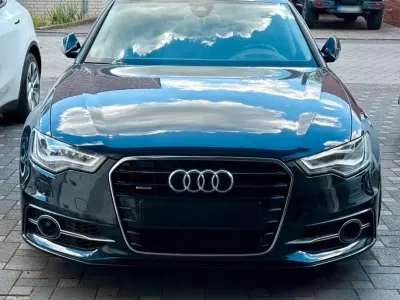 Gebraucht Audi A6 S-Line 204 PS (150 kW) 2012 Blau Limousine