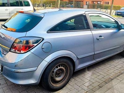 Gebraucht Opel Astra GTC 90 PS (66 kW) 2009 Grau Limousine