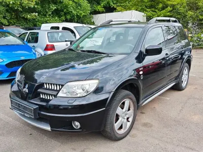 Gebraucht Mitsubishi Outlander Intense 160 PS (117 kW) 2006 Schwarz SUV