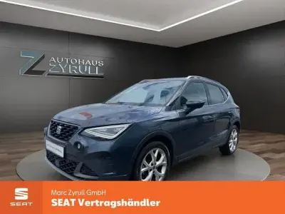 Gebraucht Seat Arona FR 110 PS (80 kW) 2023 Grau SUV