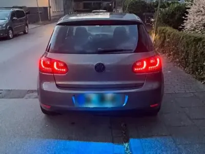 Gebraucht VW Golf 80 PS (58 kW) 2009 Grau Coupé