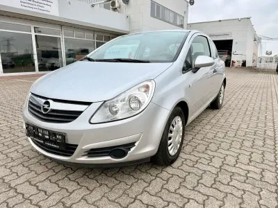 Gebraucht Opel Corsa Selection 60 PS (44 kW) 2009 Silber Kleinwagen