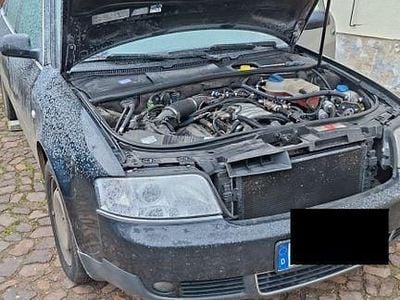Schwarz Gebraucht 2001 Audi A6 Limousine | 850 € (Etwas zu teuer)