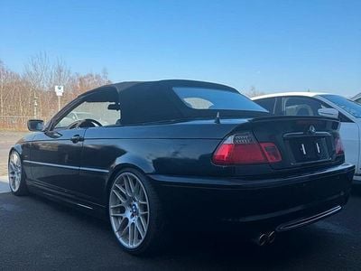 Gebraucht BMW 320 M Sport 170 PS (125 kW) 2001 Schwarz Cabrio