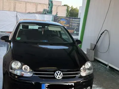 Gebraucht VW Golf V 80 PS (58 kW) 2008 Schwarz Kleinwagen