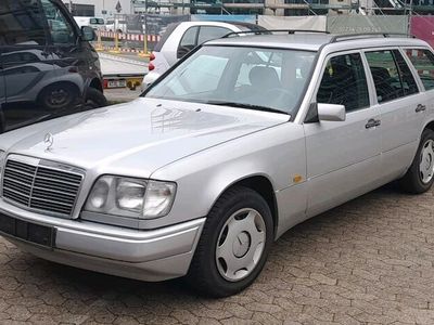 gebraucht Mercedes 220 W 124 T