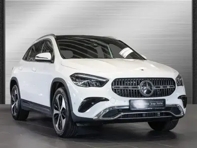 Gebraucht Mercedes GLA180 Progressive 136 PS (100 kW) 2025 Andere SUV