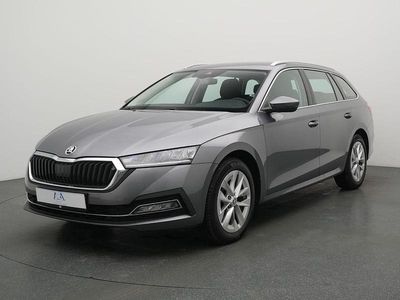 Grau Gebraucht 2022 Skoda Octavia Style Kombi | 23.440 € (Guter Preis)
