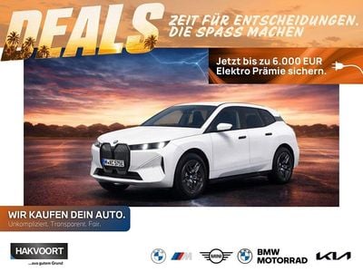 Nouă BMW iX 300 kW (408 CP) 2026 Alb SUV