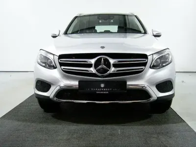 Gebraucht Mercedes GLC250 211 PS (155 kW) 2017 Iridiumsilber (metallic) SUV