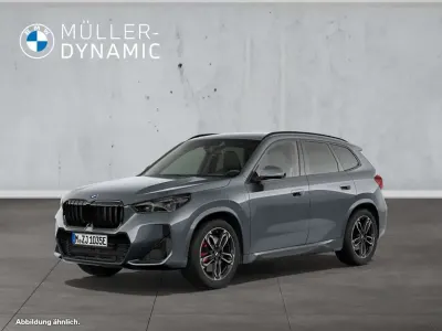 Neu BMW X1 M Sport 326 PS (239 kW) 2026 Grau SUV