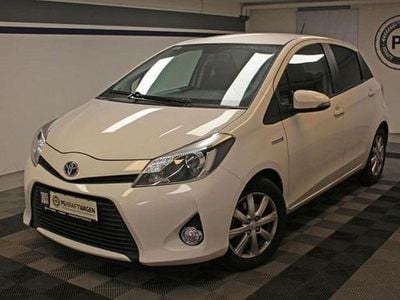Weiß Gebraucht 2014 Toyota Yaris Hybrid Edition Kleinwagen | 11.990 € (Fairer Preis)