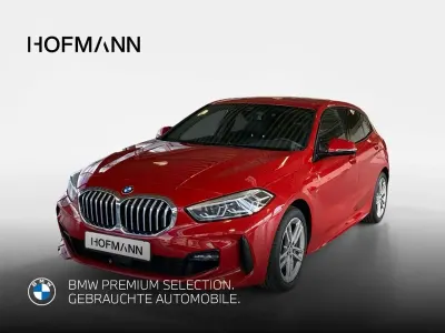 Gebraucht BMW 118 M Sport 136 PS (100 kW) 2023 Melbourne rot metallic Kleinwagen