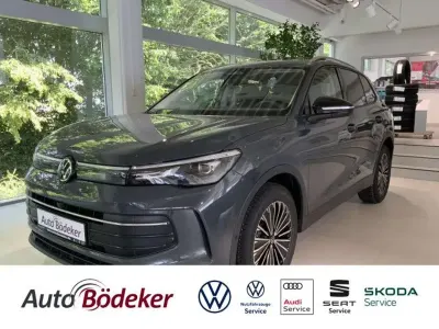 Neu VW Tiguan 150 PS (110 kW) 2026 Delfingrau SUV