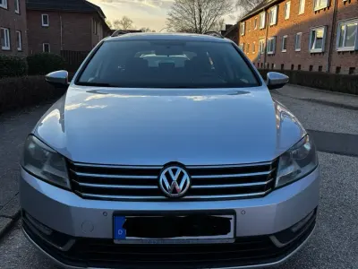 Gebraucht VW Passat 120 PS (88 kW) 2011 Silber Kombi