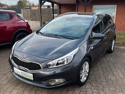 Gebraucht Kia Ceed Sportswagon FIFA World Cup Edition 135 PS (99 kW) 2014 Blau Kombi
