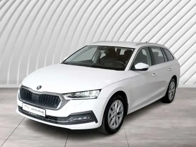Gebraucht Skoda Octavia Sport 116 PS (85 kW) 2023 Candyweiss Kombi