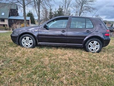 Gebraucht VW Golf IV 108 PS (79 kW) 2001 Violet Kleinwagen