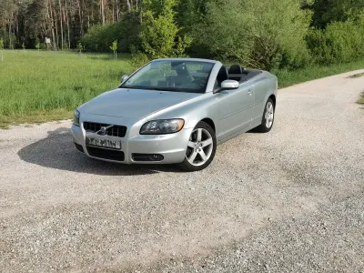 Gebraucht Volvo C70 Summum 136 PS (100 kW) 2009 Silber Cabrio