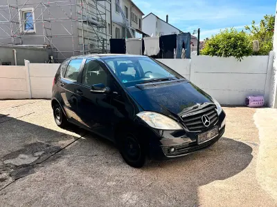 Gebraucht Mercedes A160 109 PS (80 kW) 2010 Schwarz Kleinwagen
