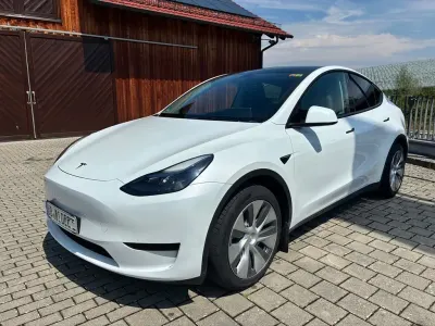 Gebraucht Tesla Model Y RWD 188 kW (256 PS) 2023 Weiß SUV