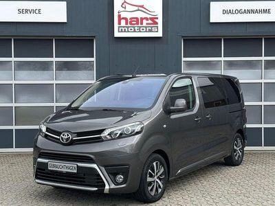 Gebraucht Toyota Proace Verso Executive 177 PS (130 kW) 2022 Grau Kombi