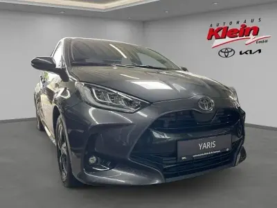 Neu Toyota Yaris Hybrid Comfort 117 PS (86 kW) 2026 Limousine