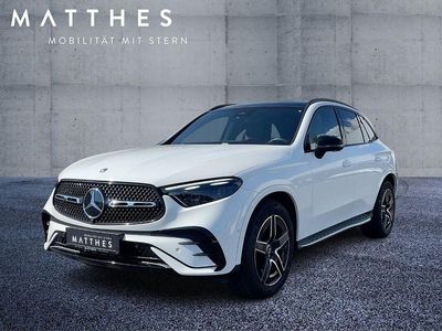 Gebraucht Mercedes GLC300 AMG 258 PS (189 kW) 2024 Weiß SUV