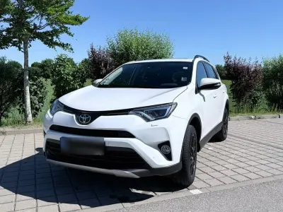 Gebraucht Toyota RAV4 Edition-S 152 PS (111 kW) 2017 Weiß SUV