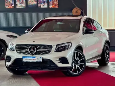 Używany Mercedes GLC43 AMG AMG 367 KM (269 kW) 2018 Biały Coupe