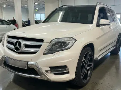 Gebraucht Mercedes GLK220 AMG 170 PS (125 kW) 2014 Diamantweiss designo SUV