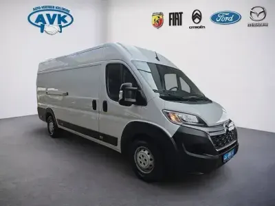 Używany Citroën Jumper 165 KM (121 kW) 2024 Biały Minivan