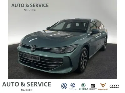 Gebraucht VW Passat Business 150 PS (110 kW) 2024 Grün Kombi