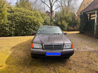 Gebraucht Mercedes C180 Elegance 122 PS (89 kW) 1994 Braun Limousine