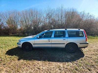 Usado Volvo V70 170 HP (125 kW) 2002 Prateado Carrinha