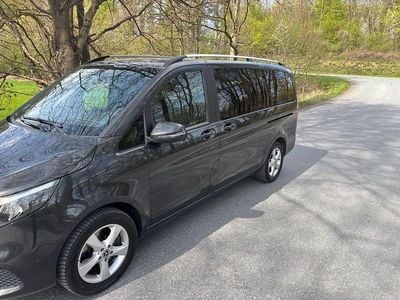 Usata Mercedes V220 163 CV (119 kW) 2020 Grigio Monovolume