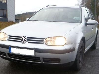 Gebraucht VW Golf IV 137 PS (100 kW) 2003 Silber metallic Kombi